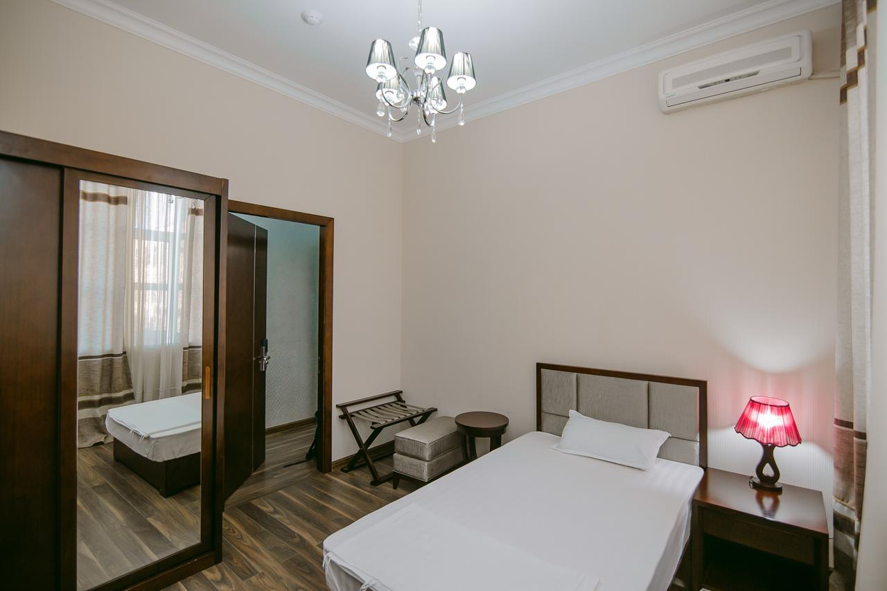 Hotel Inju Тараз Екстериор снимка
